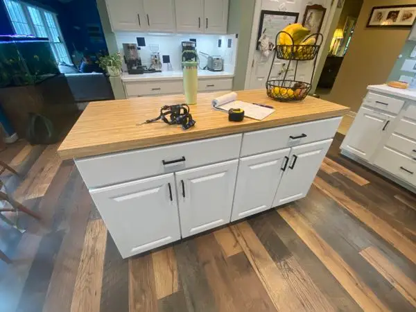 Before kitchen and countertops replacement