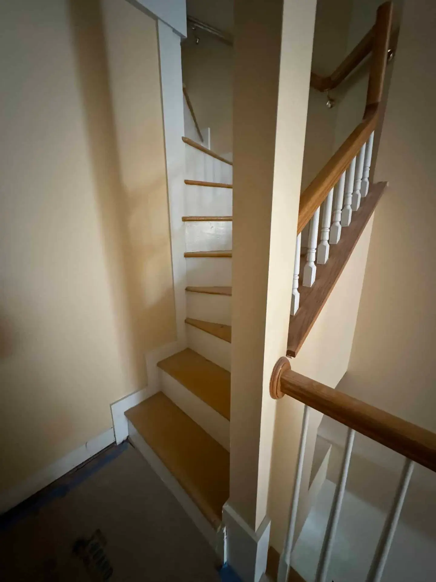 Hardwood Staircase Refinishing Baltimore City Before
