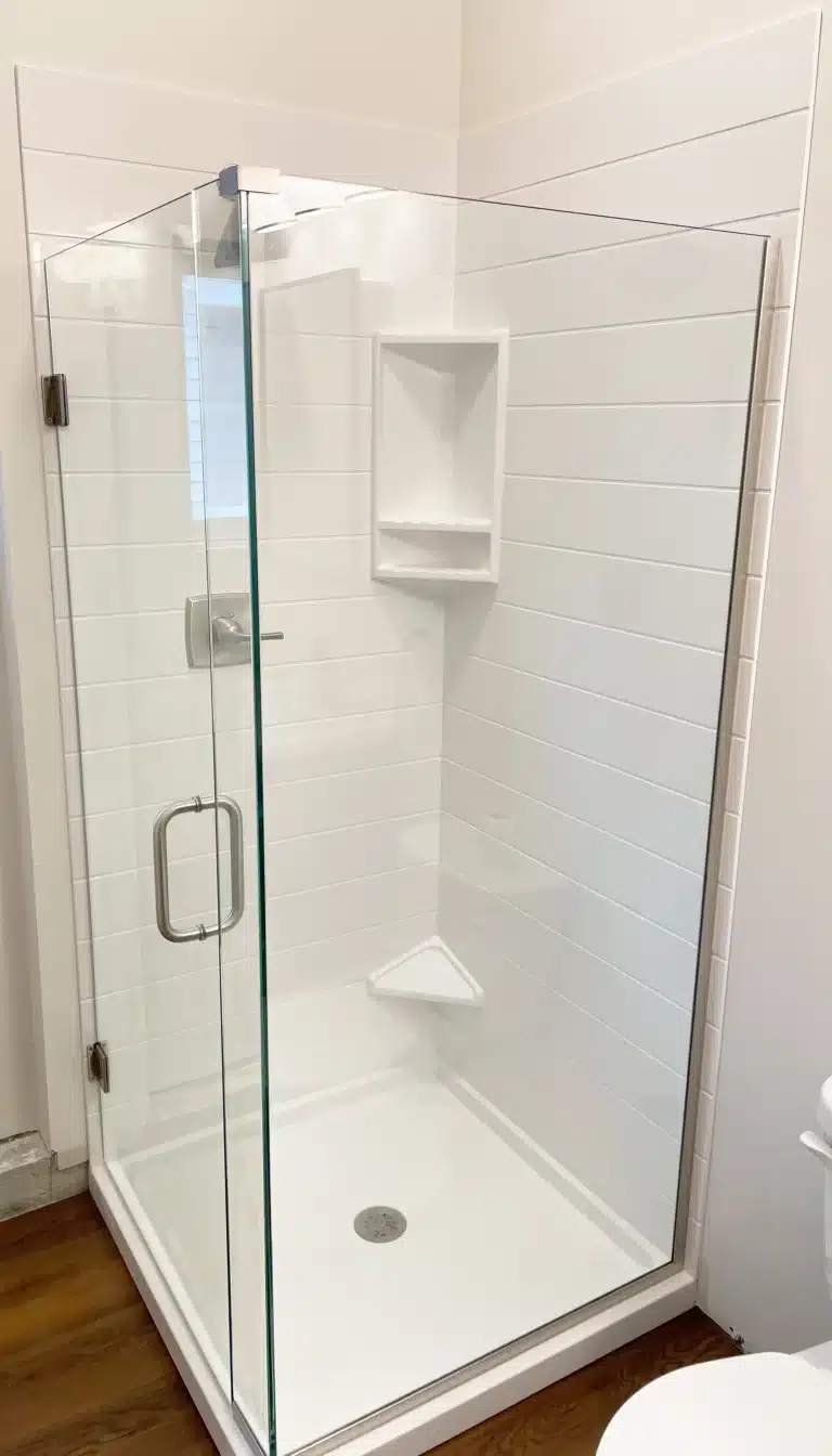 Onyx shower walls and base