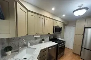 Kitchen remodel with shaker cabinets in a 1930s Parkside Baltimore rowhouse